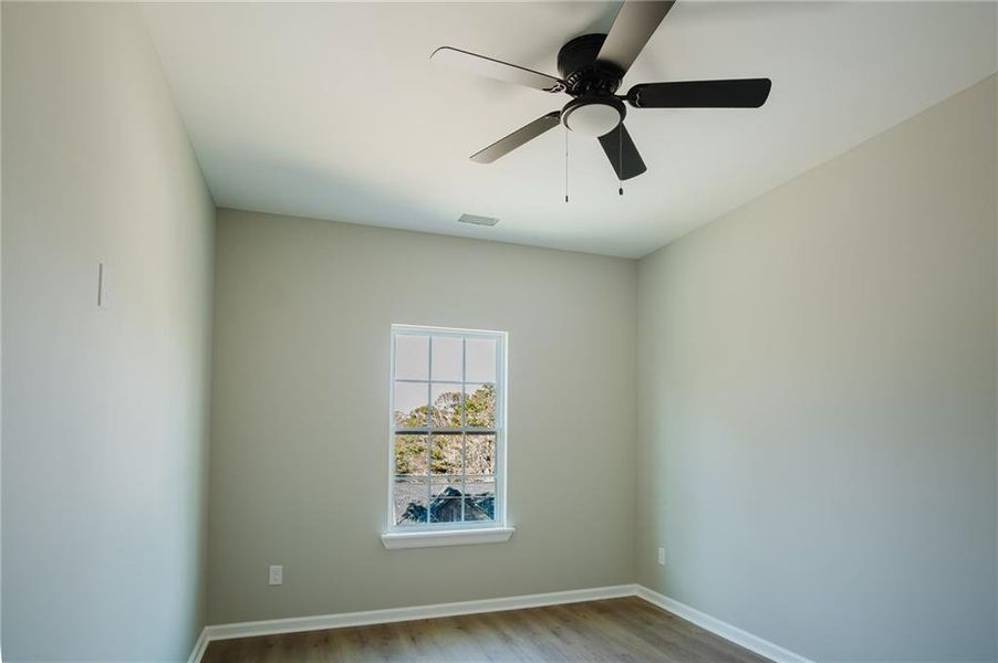 Spacious, unfurnished interior of a new home in , Stockbridge (Image 17).