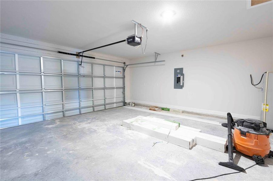 Spacious, unfurnished interior of a new home in The Preserve at Laurel Lake, Lake City (Image 65).