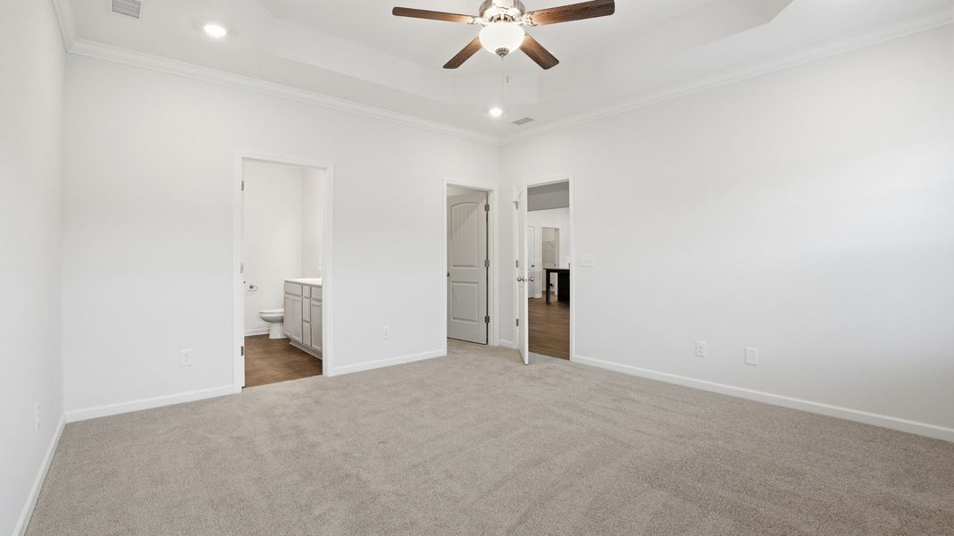 Spacious, unfurnished interior of a new home in Stillwater, Tullahoma (Image 27).