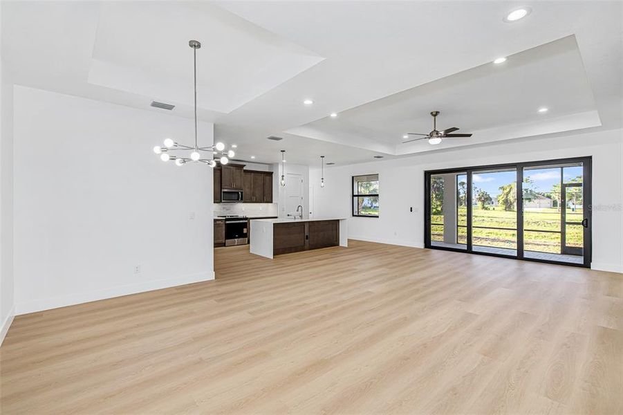Spacious, unfurnished interior of a new home in , Rotonda West (Image 21).