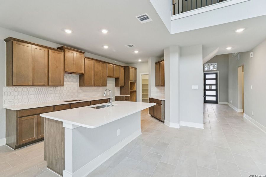 Furnished interior view inside a new home in Sagebrooke - Classic Series, San Antonio (Image 7).