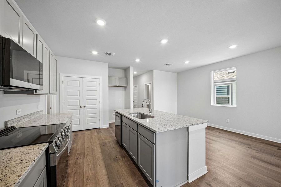 Furnished interior view inside a new home in Eastwood at Sonterra, Jarrell (Image 5).