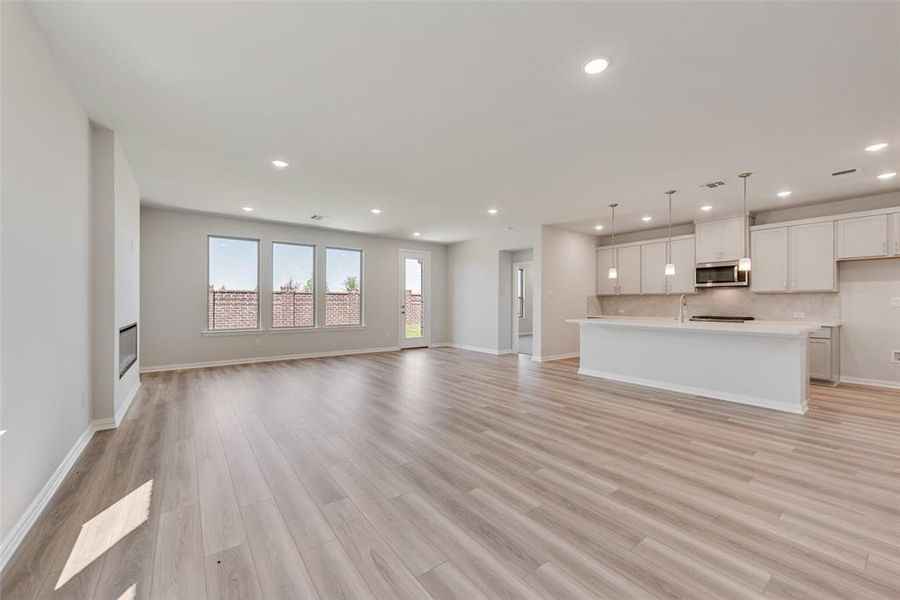 Spacious, unfurnished interior of a new home in Sutton Fields, Celina (Image 26).