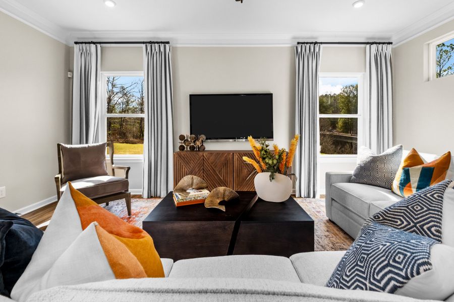Furnished interior view inside a new home in Cantigny Park, Clarksville (Image 7).