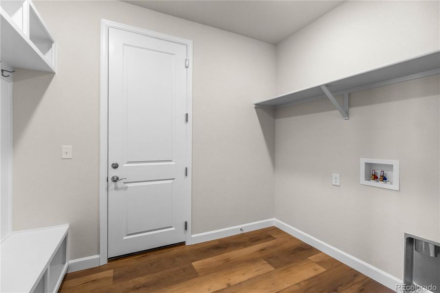 Spacious, unfurnished interior of a new home in , Castle Rock (Image 29).