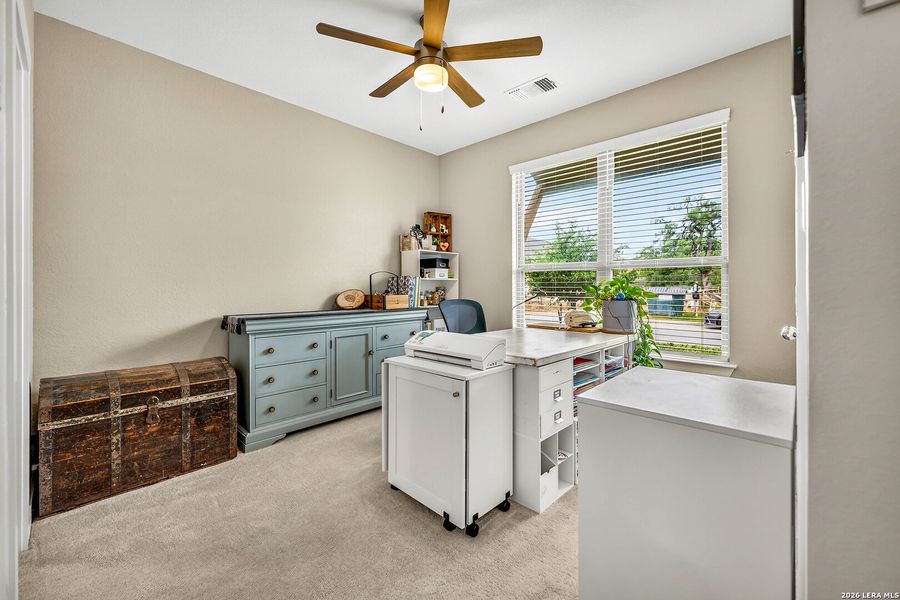 Furnished interior view inside a new home in Meyer Ranch, New Braunfels (Image 38).