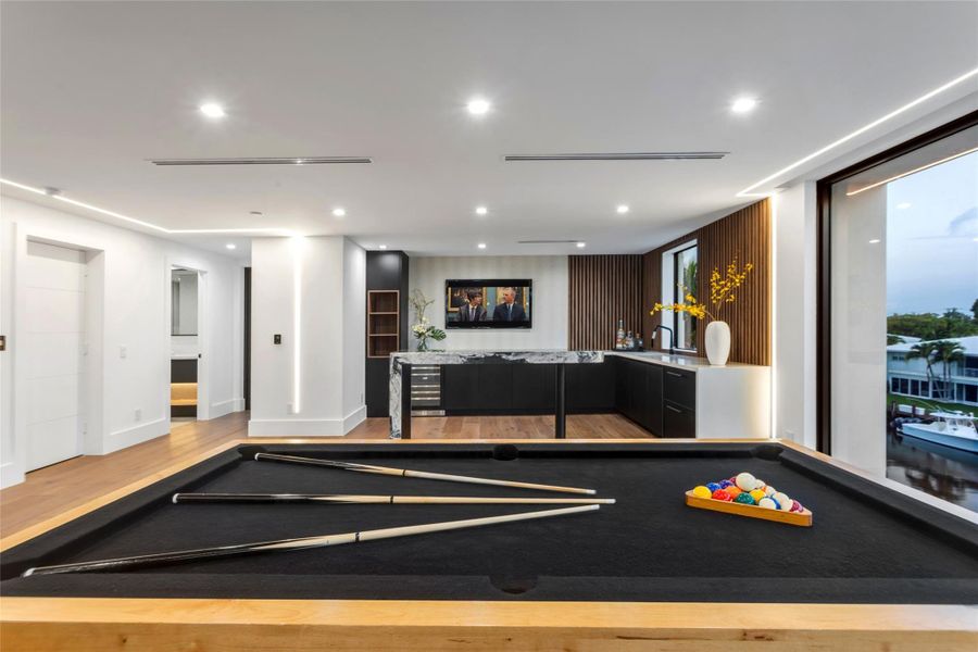 Furnished interior view inside a new home in , Fort Lauderdale (Image 49). Furnished interior view inside a new home in , Fort Lauderdale (Image 49).