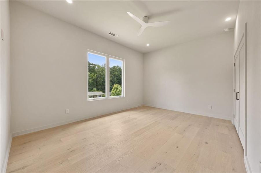 Spacious, unfurnished interior of a new home in , Sandy Springs (Image 61). Spacious, unfurnished interior of a new home in , Sandy Springs (Image 61).