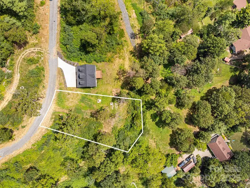 Image 5 of a home in .