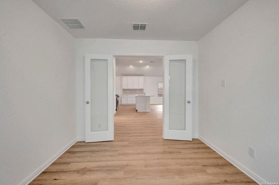 Spacious, unfurnished interior of a new home in Agave, San Antonio (Image 36). Spacious, unfurnished interior of a new home in Agave, San Antonio (Image 36).