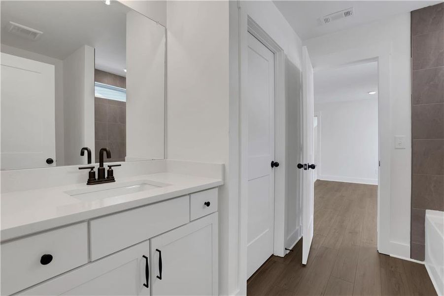 Furnished interior view inside a new home in Twin Lakes, Hoschton (Image 10).