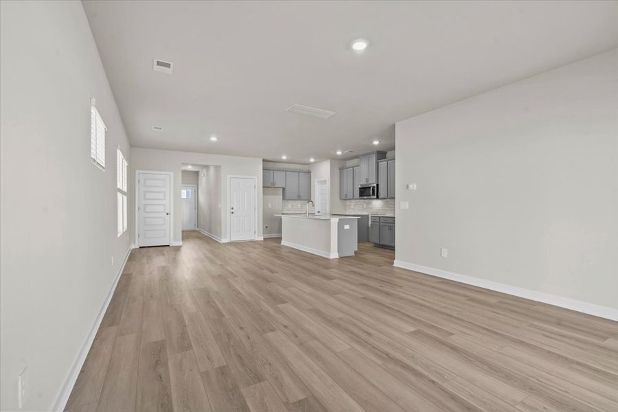 Spacious, unfurnished interior of a new home in Cedar Shoals – Heritage Collection, Piedmont (Image 16).