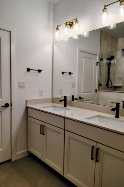 Furnished interior view inside a new home in Wolf Ranch, Georgetown (Image 8).