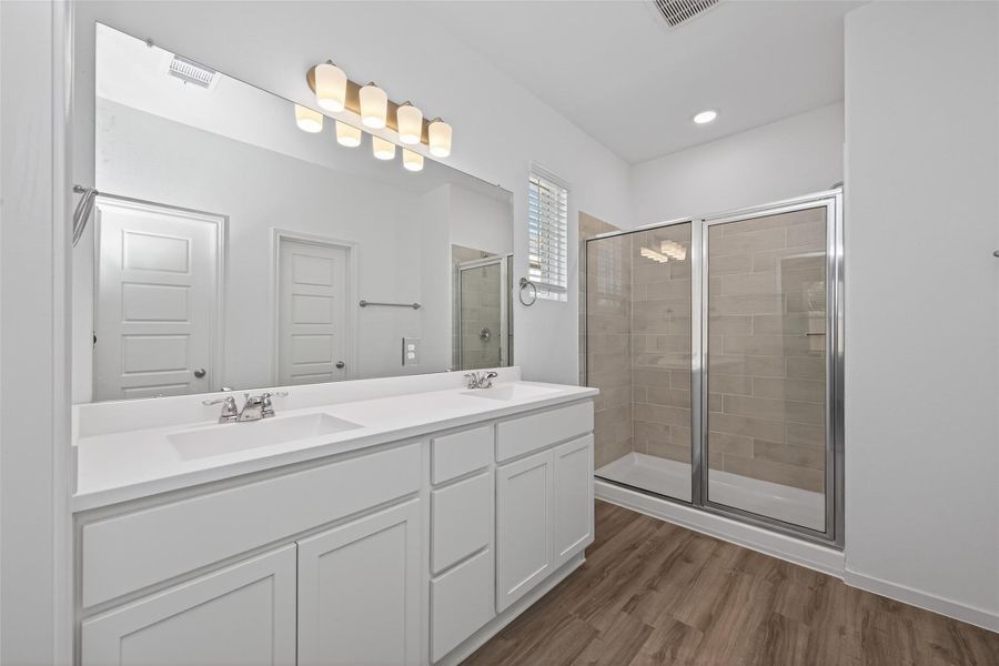 Furnished interior view inside a new home in Enclave at Willis, Willis (Image 11).