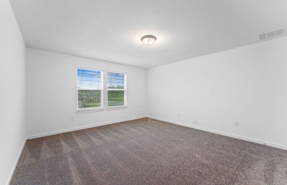 Spacious, unfurnished interior of a new home in Riverwood, Zephyrhills (Image 16). Spacious, unfurnished interior of a new home in Riverwood, Zephyrhills (Image 16).