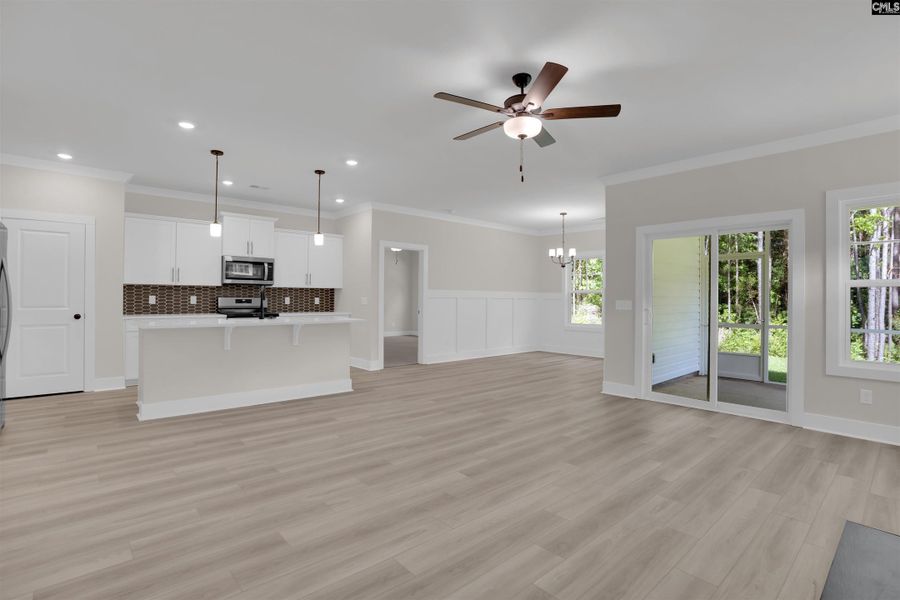 Image 40 of a home in Rolling Hills.