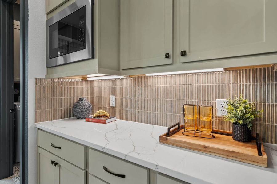 Representative furnished interior of a home built from the Acadia with 3-Car Garage by Chesmar Homes in Westland Ranch, League City (Image 19). Representative furnished interior of a home built from the Acadia with 3-Car Garage by Chesmar Homes in Westland Ranch, League City (Image 19).