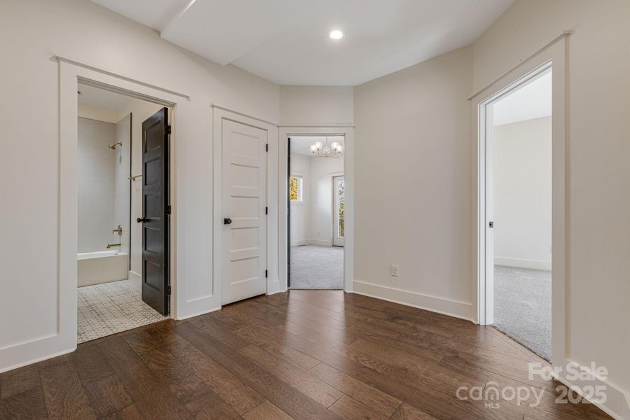 Spacious, unfurnished interior of a new home in , Black Mountain (Image 33).