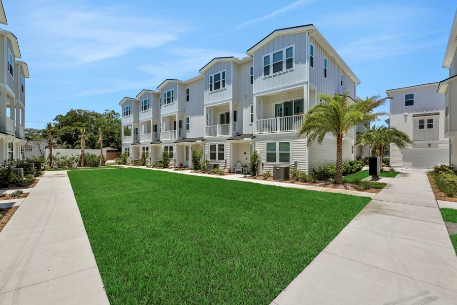 16 N Beach Way, Jacksonville Beach, FL. - Slide 4 16 N Beach Way, Jacksonville Beach, FL. - Slide 4