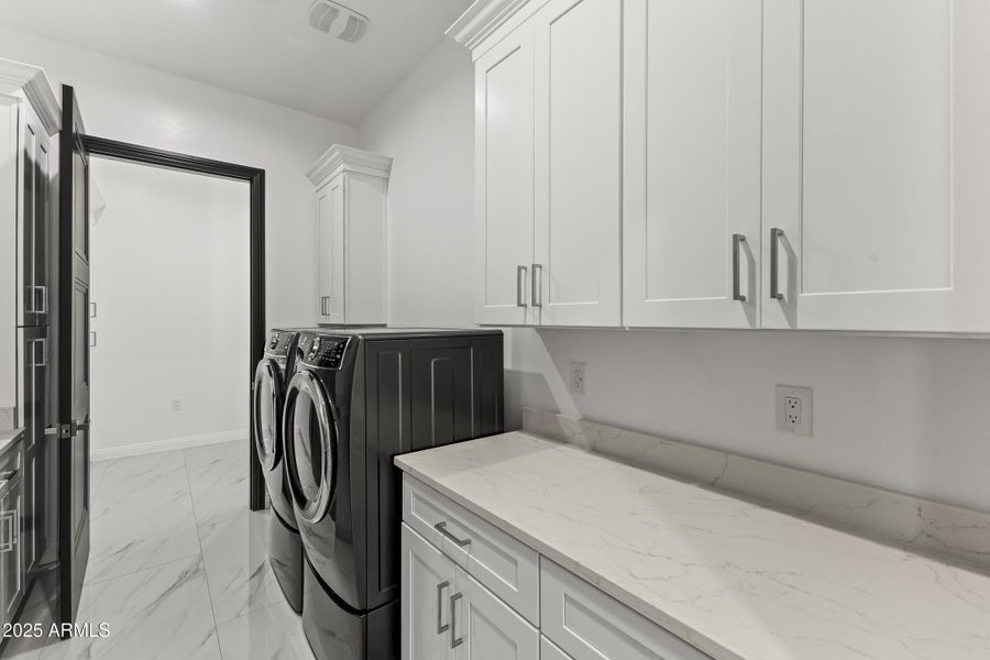 49__mgl1980 49__mgl1980