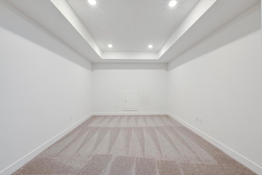 Spacious, unfurnished interior of a new home in Provence - 60', Austin (Image 29).