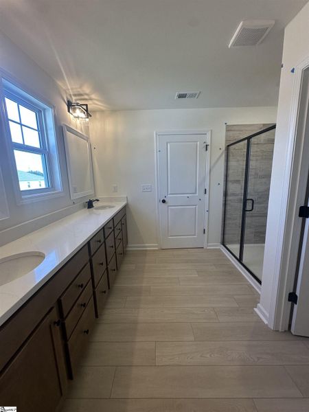 Furnished interior view inside a new home in Shiloh Trail, Wellford (Image 15).