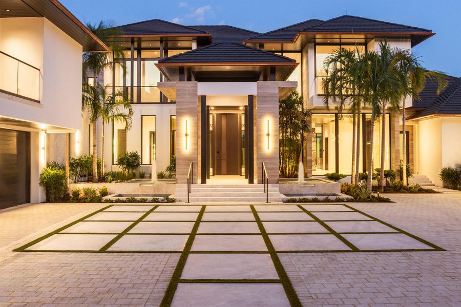 Image 103 of a home in .