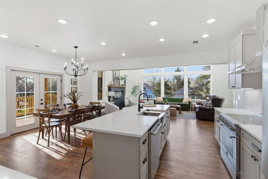 Furnished interior view inside a new home in , Denison (Image 17).