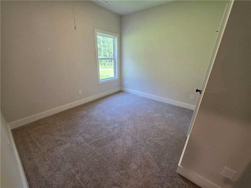 Spacious, unfurnished interior of a new home in , Dallas (Image 11).