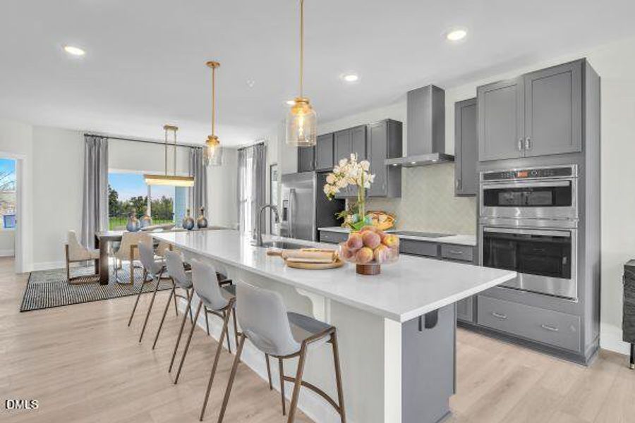 P_RAL_TWW_Julianne_Model_INT_KIT_8