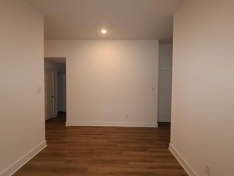 Spacious, unfurnished interior of a new home in Lago Mar, Santa Fe (Image 22).