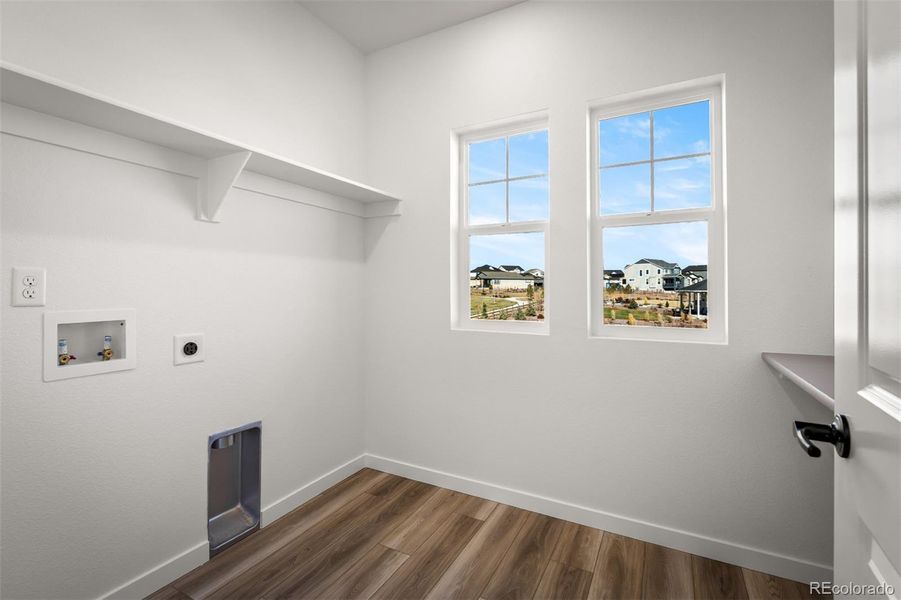 Spacious, unfurnished interior of a new home in Revel Crossing at Wolf Ranch – The Outlook Collection, Colorado Springs (Image 30).