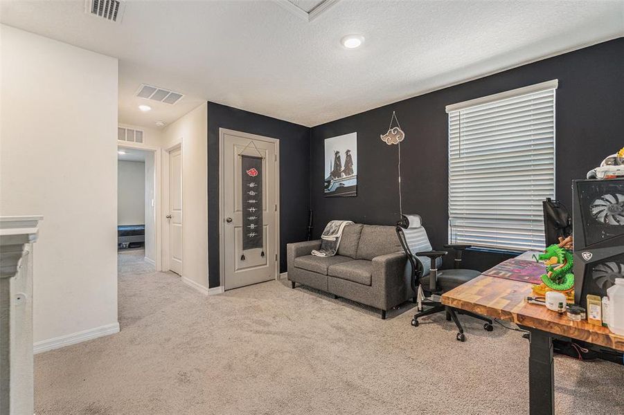 Furnished interior view inside a new home in Heritage Hills, Dade City (Image 4).