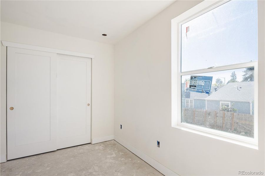 Spacious, unfurnished interior of a new home in , Denver (Image 4).