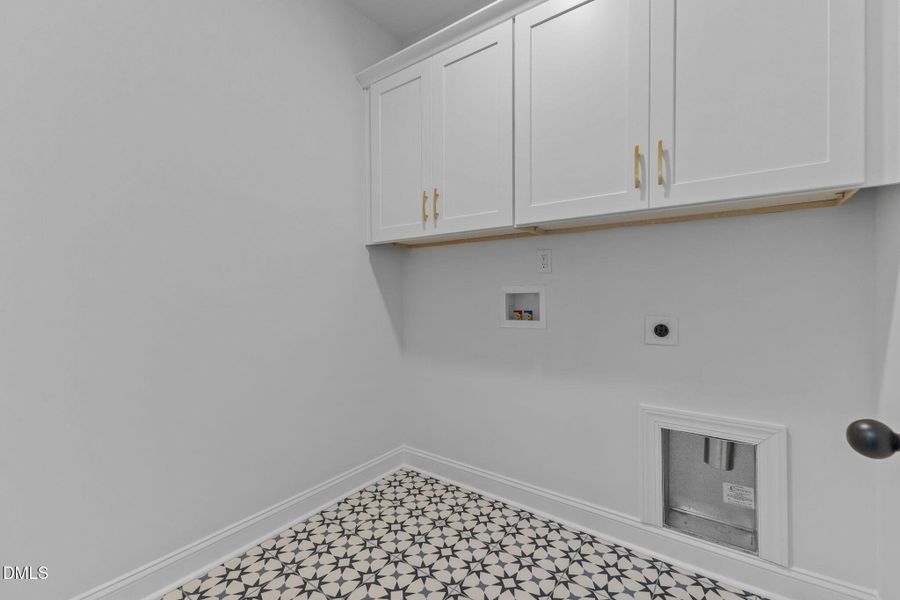 17-web-or-mls-AZ3A3710