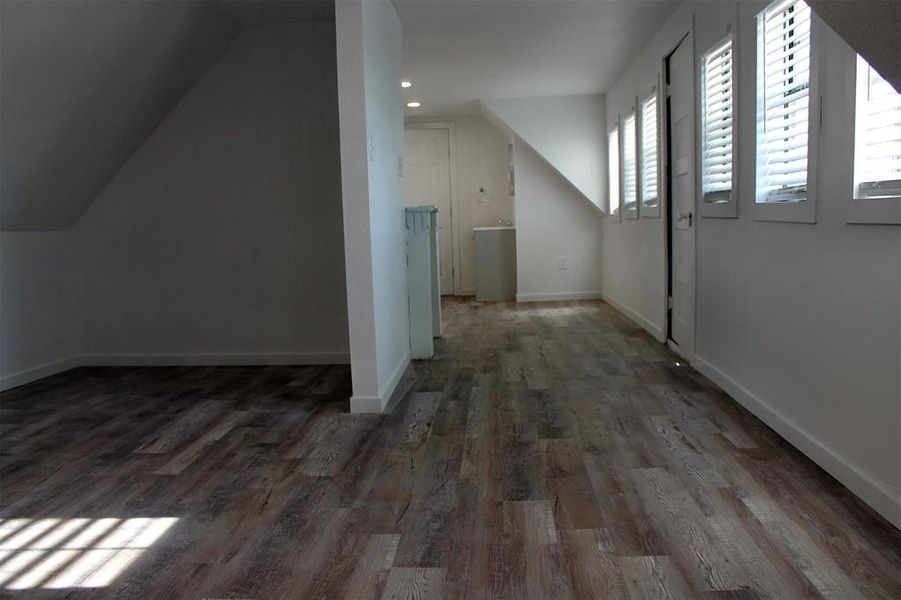 Spacious, unfurnished interior of a new home in , Brownwood (Image 13).