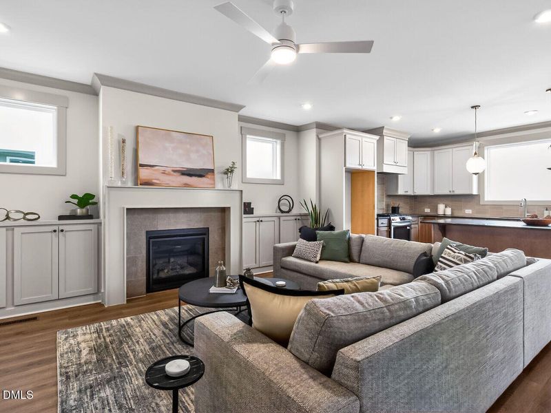 006-1280x960-living-room