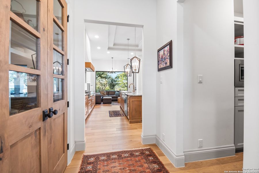 Furnished interior view inside a new home in , Boerne (Image 9).