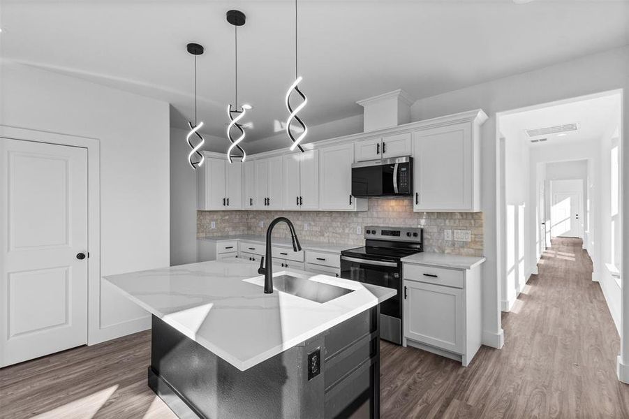 Furnished interior view inside a new home in , Greenville (Image 6).