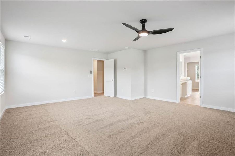 Spacious, unfurnished interior of a new home in Conner Springs, Social Circle (Image 15).
