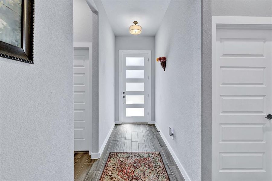 Spacious, unfurnished interior of a new home in , Sachse (Image 23). Spacious, unfurnished interior of a new home in , Sachse (Image 23).