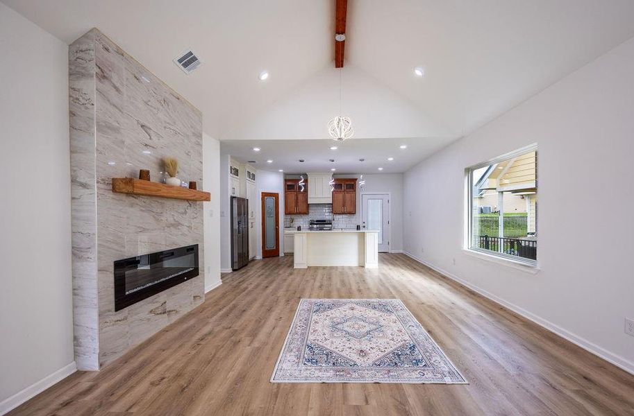 Image 23 of a home in .