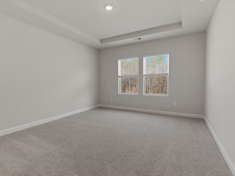 Spacious, unfurnished interior of a new home in Vickery Station, Woodruff (Image 14).