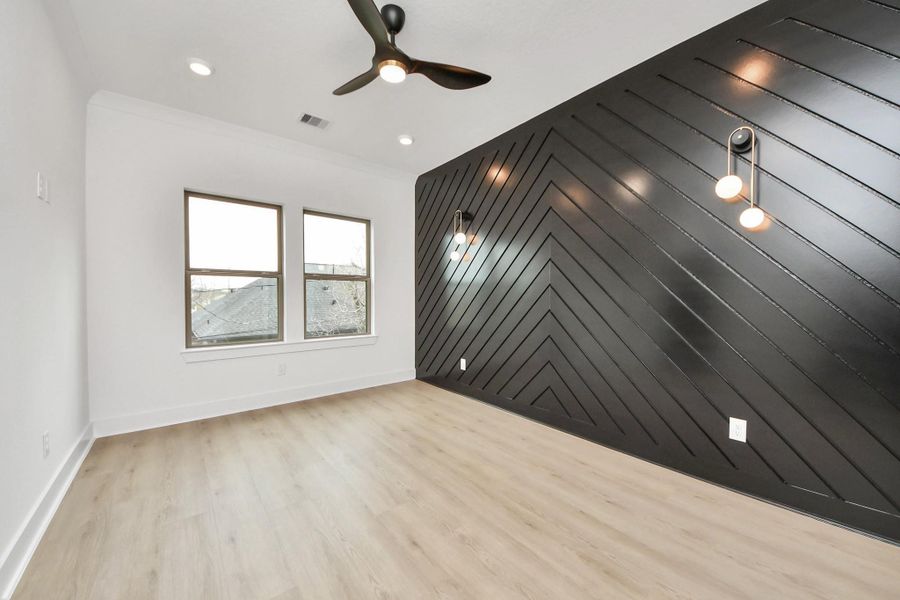 Spacious, unfurnished interior of a new home in , Houston (Image 32).