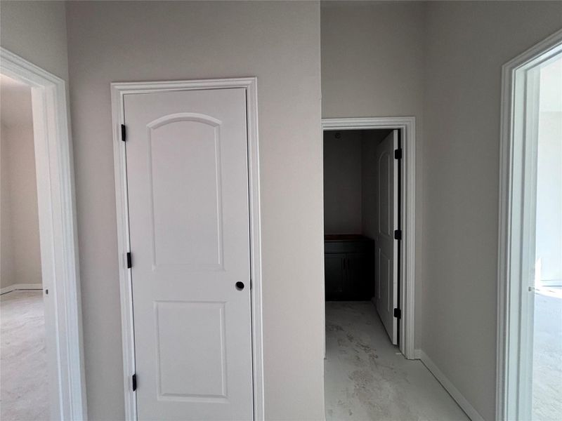 Image 22 of a home in The Colony.