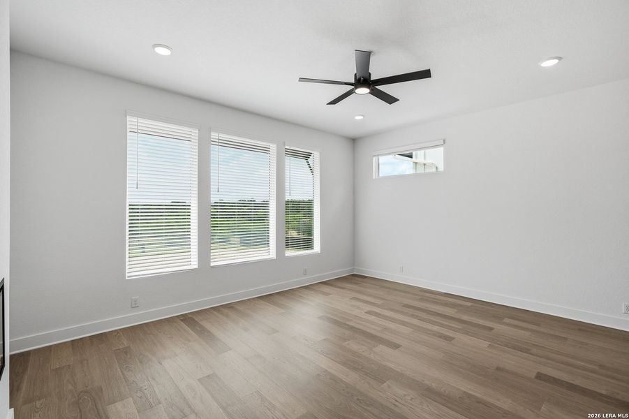 Spacious, unfurnished interior of a new home in Centero at Stone Oak, San Antonio (Image 32). Spacious, unfurnished interior of a new home in Centero at Stone Oak, San Antonio (Image 32).