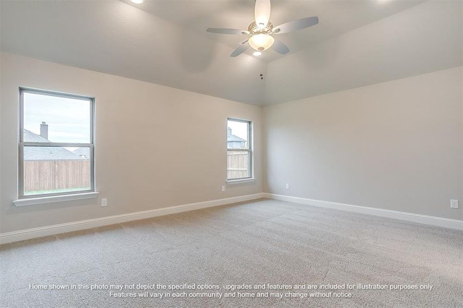 Spacious, unfurnished interior of a new home in The Retreat - Phase 1, Waxahachie (Image 6).