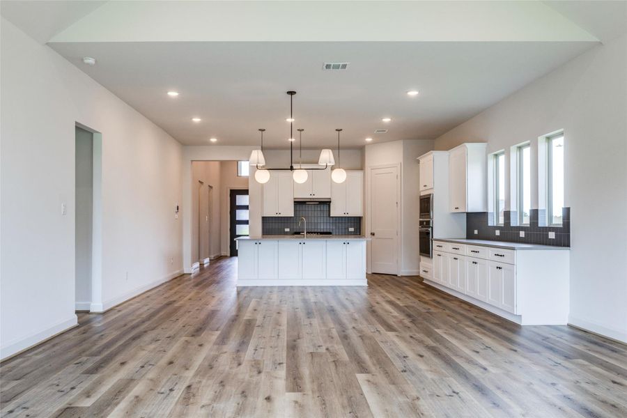 Image 32 of a home in .