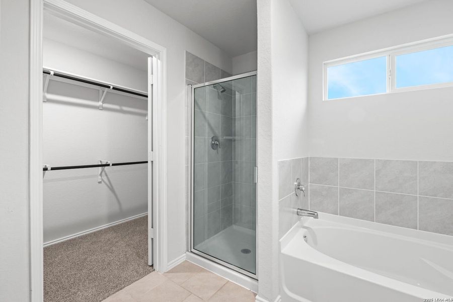Furnished interior view inside a new home in Copper Canyon, Bulverde (Image 7).