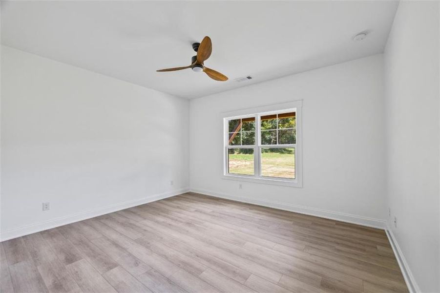 Spacious, unfurnished interior of a new home in , Monroe (Image 53).